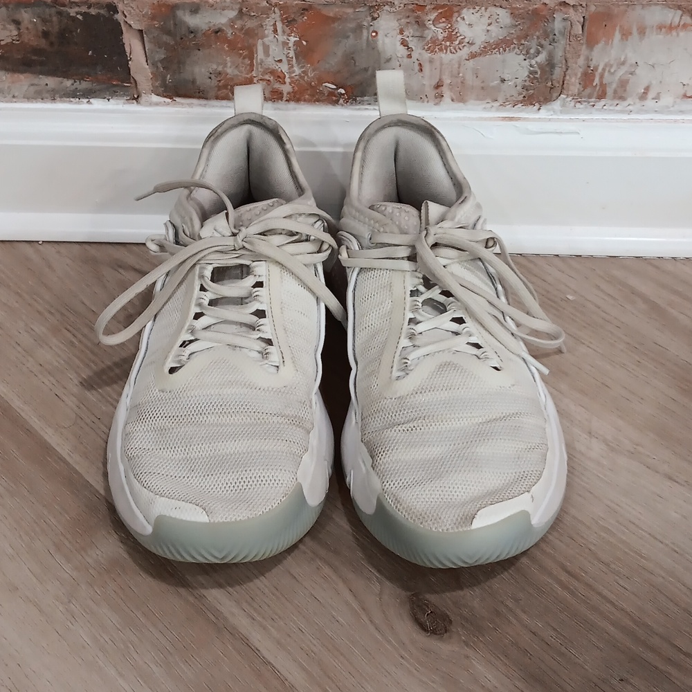 Adidas Trae Unlimited (White, blue)